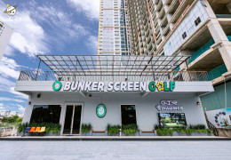 BUNKER SCREEN GOLF